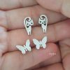 Gatito y mariposa - aretes packx2
